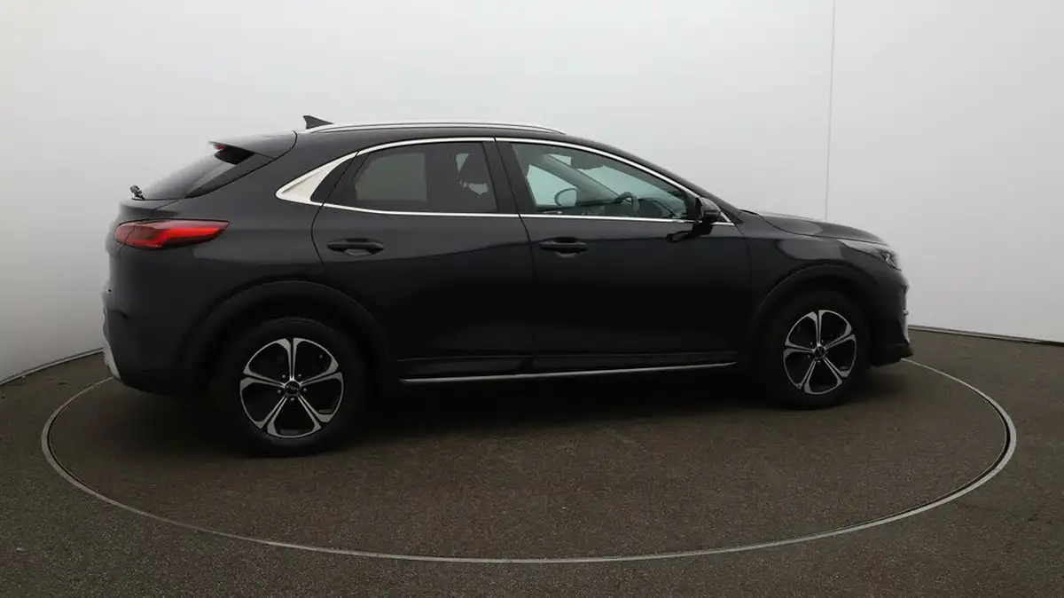 2022-kia-xceed-16-gdi-3-big-42