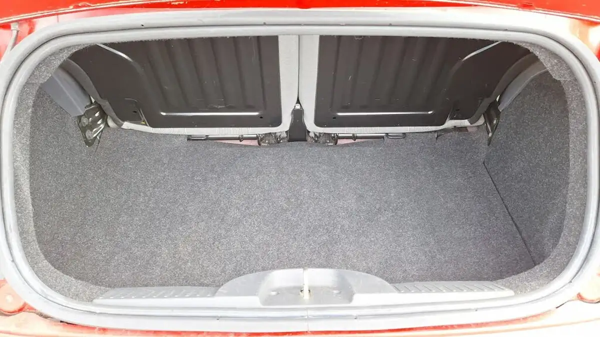 2014-fiat-500c-12-lounge-ss-big-8