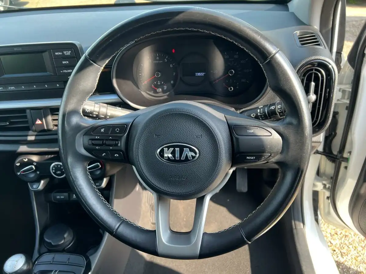 2018-kia-picanto-10-2-66bhp-big-14