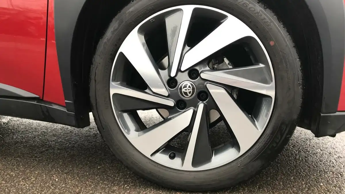 2024-toyota-aygo-x-10-vvt-i-exclusive-big-17