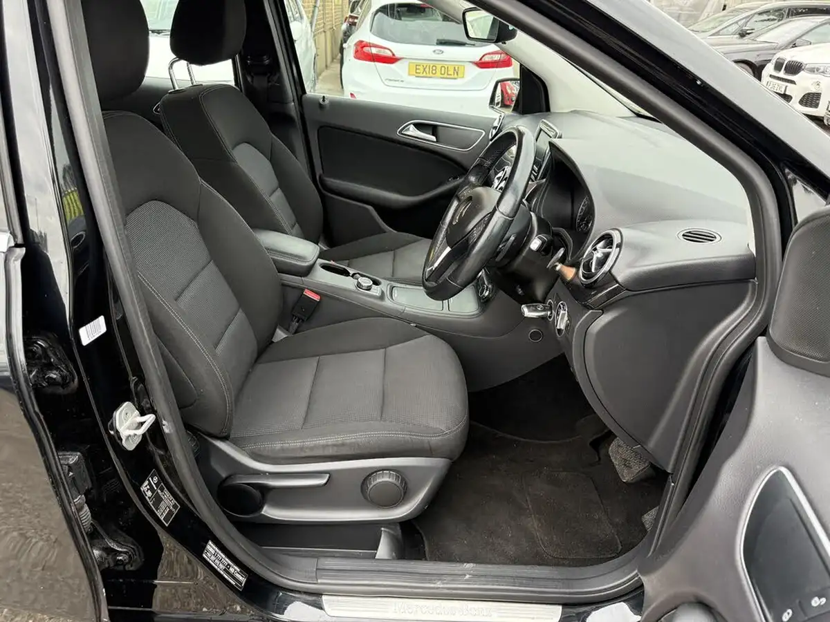 2013-mercedes-benz-b-class-18-cdi-b180-se-big-16