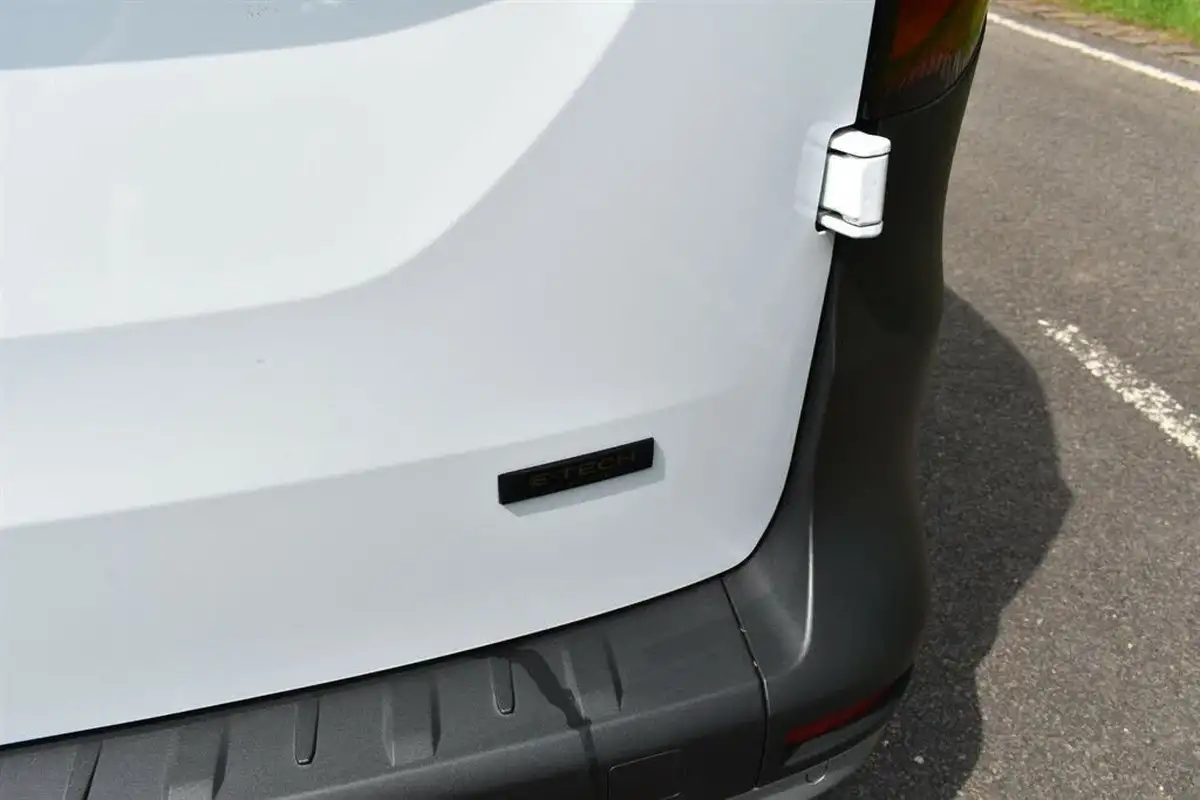 2024-renault-kangoo-e-ll21-e-tech-advance-rc-panel-big-4
