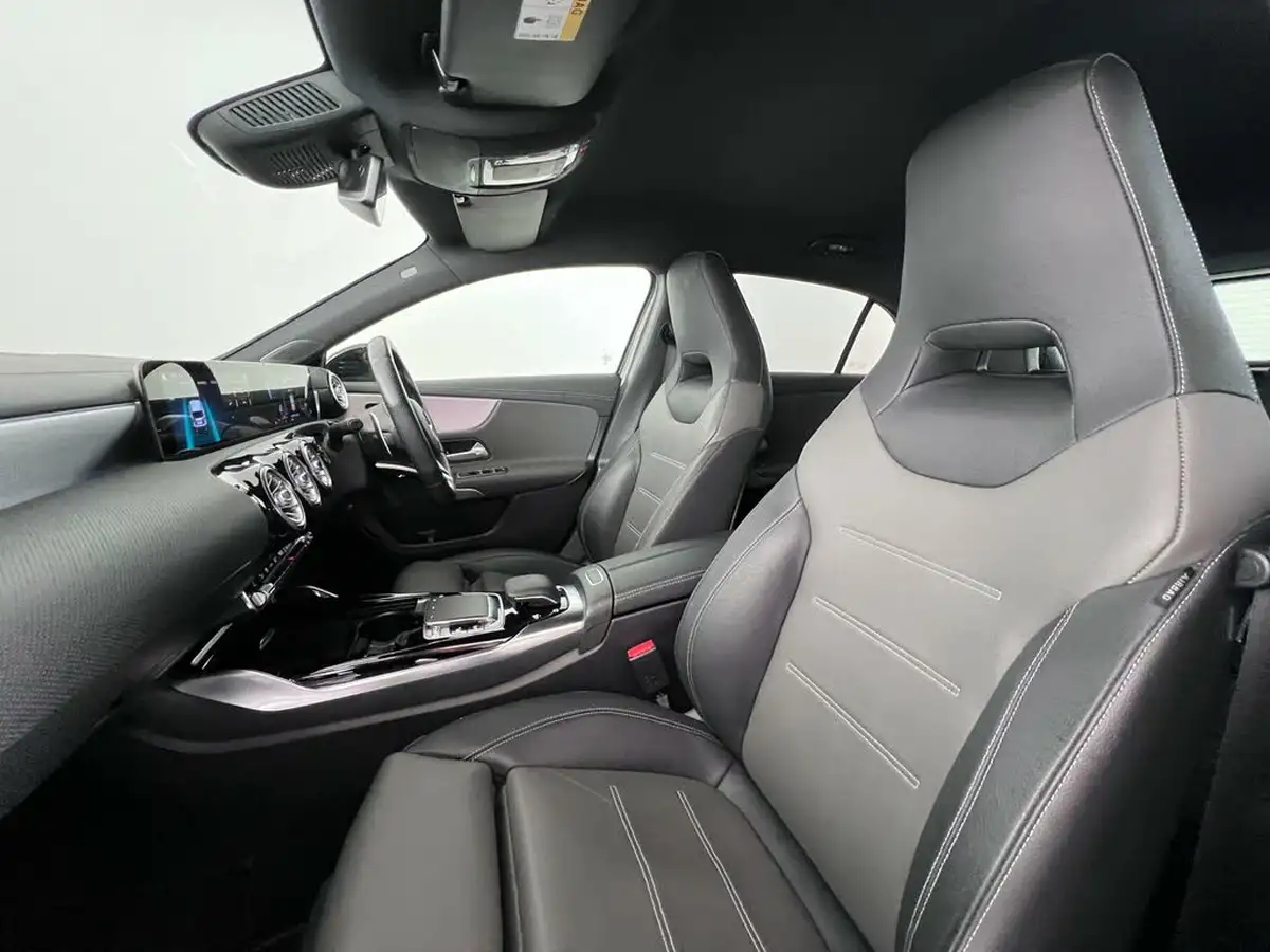 2020-mercedes-benz-a-class-20-a35-amg-premium-hatchback-5d-big-8