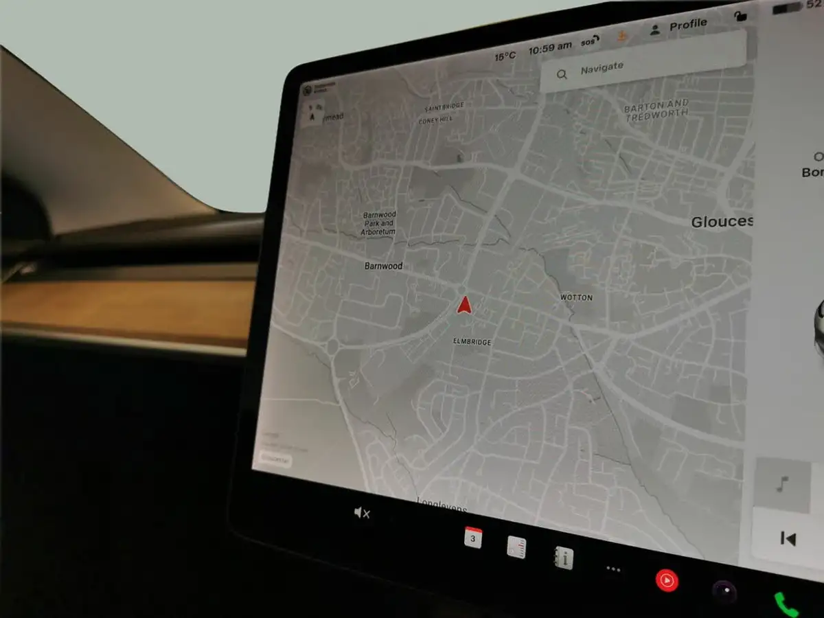 2021-tesla-model-3-e-long-range-awd-big-19