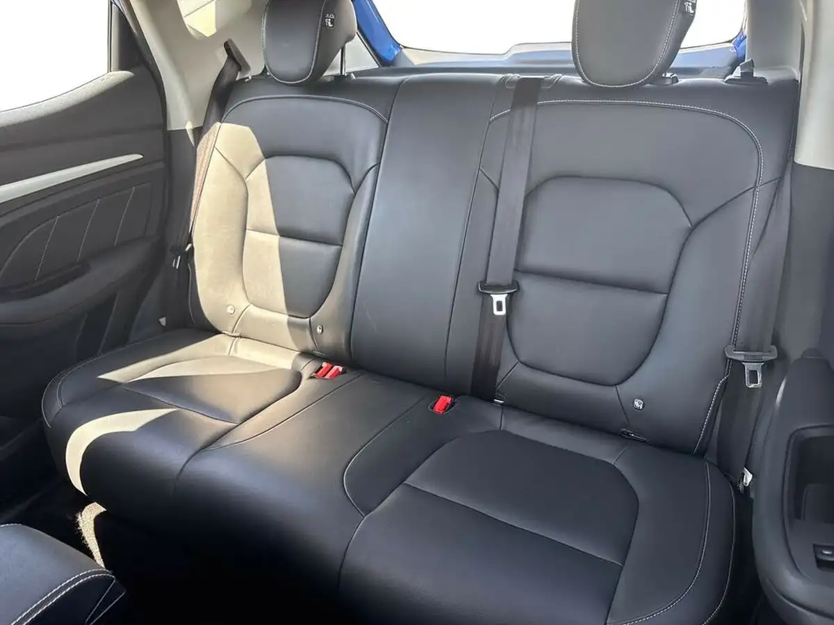 2020-mg-zs-suv-15-vti-tech-exclusive-106ps-big-22