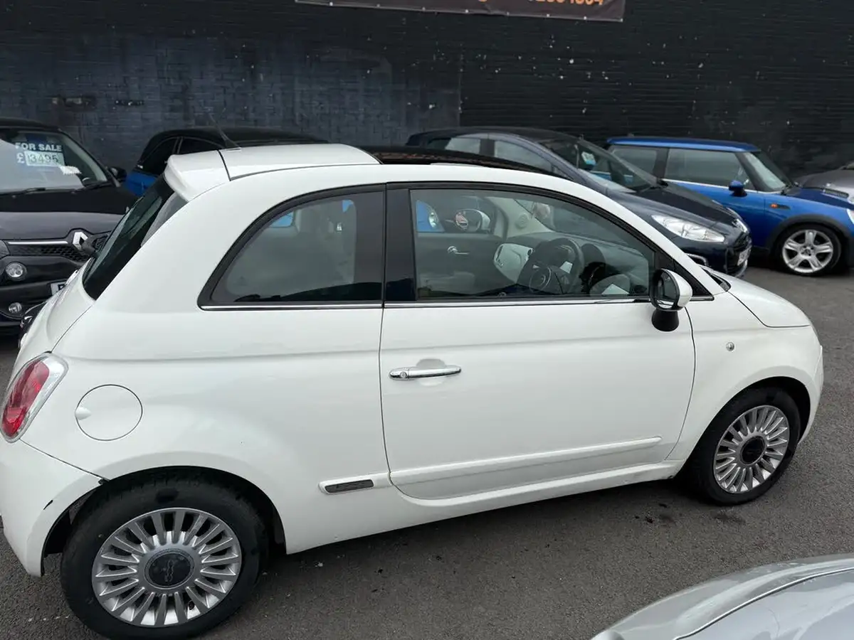 2009-fiat-500-12-lounge-big-6