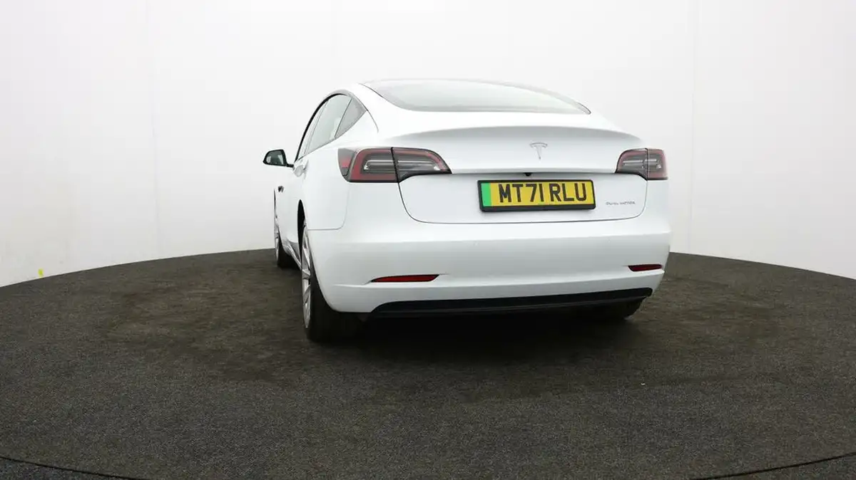 2021-tesla-model-3-e-long-range-awd-big-72