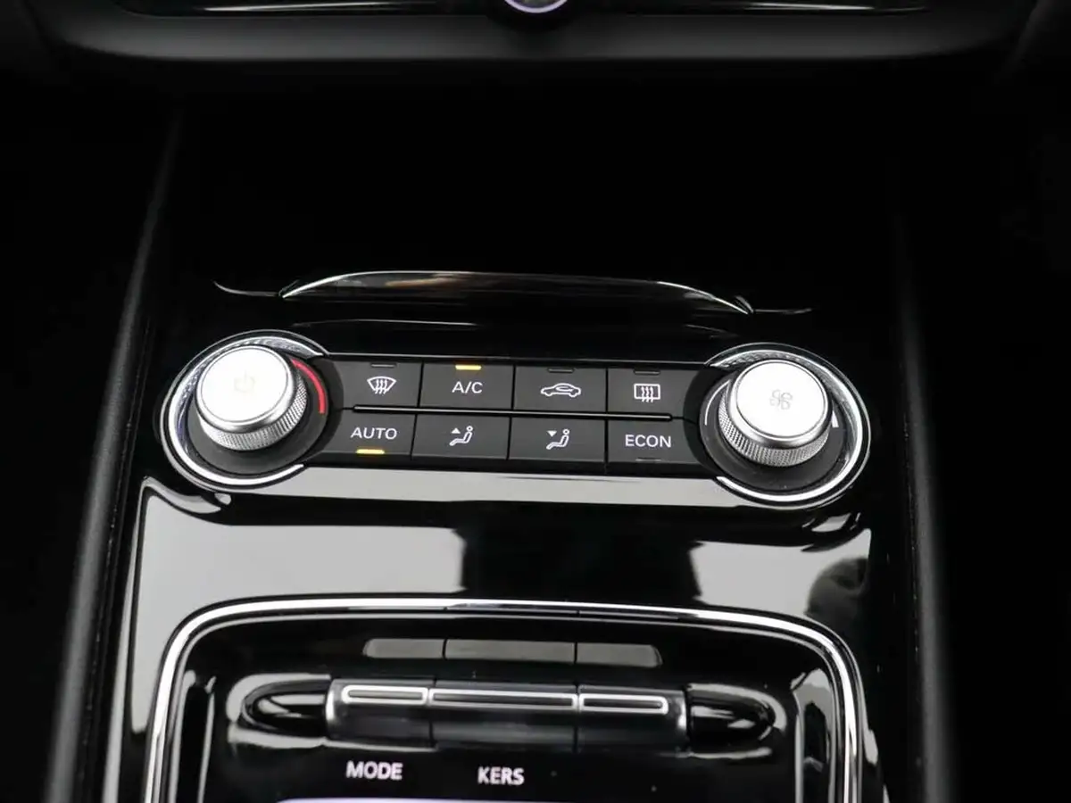 2022-mg-mg5-e-exclusive-ev-long-range-big-17
