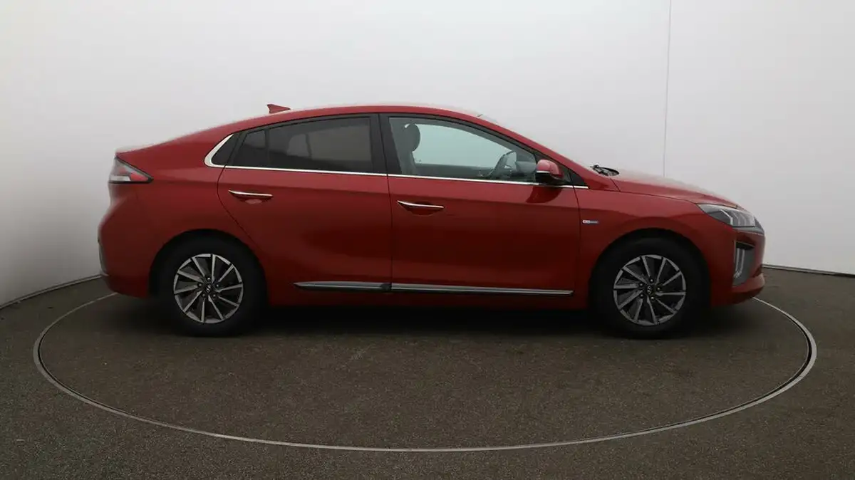 2020-hyundai-ioniq-e-premium-se-electric-100kw-big-42