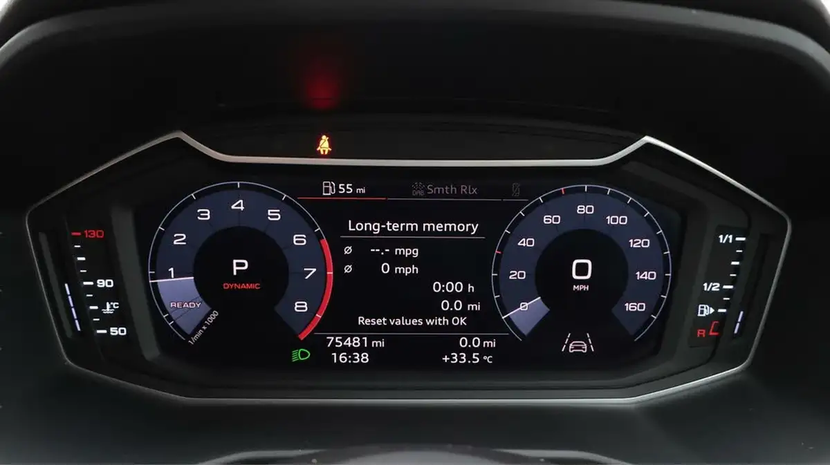 2019-audi-a1-20-40-tfsi-s-line-competition-big-10