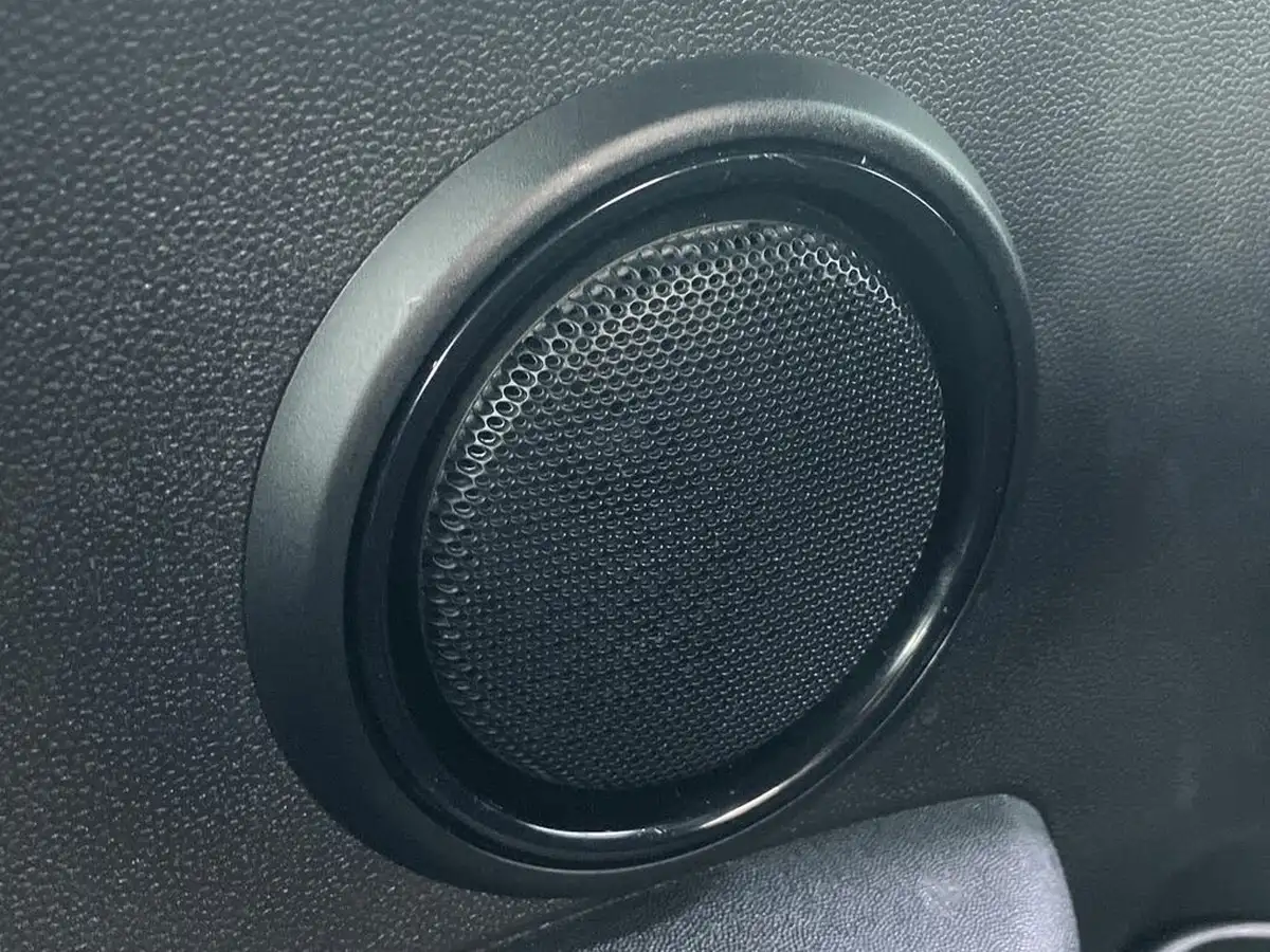 2021-mini-cooper-20-cooper-s-sport-hatchback-3d-auto-big-37