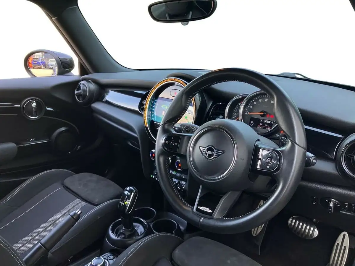 2021-mini-cooper-20-cooper-s-sport-hatchback-3d-auto-big-13