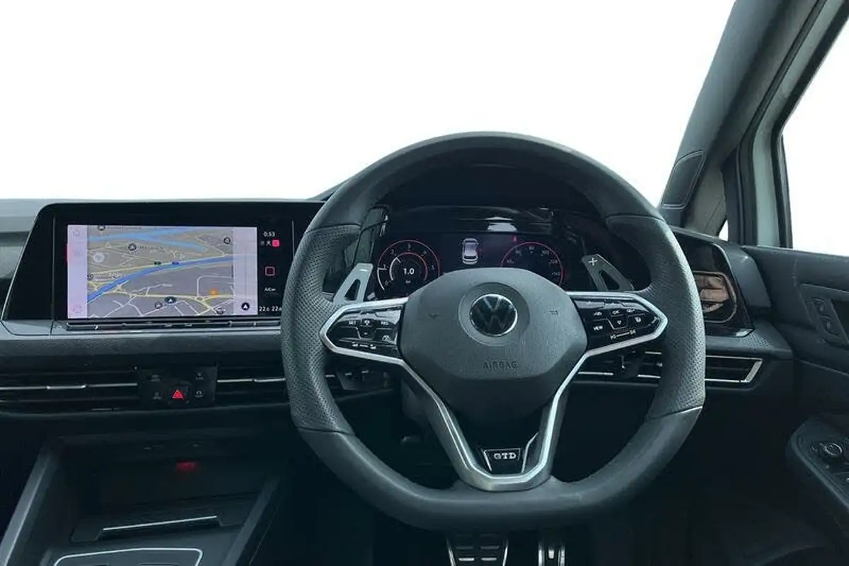 2021-volkswagen-golf-20tdi-gtd-big-10