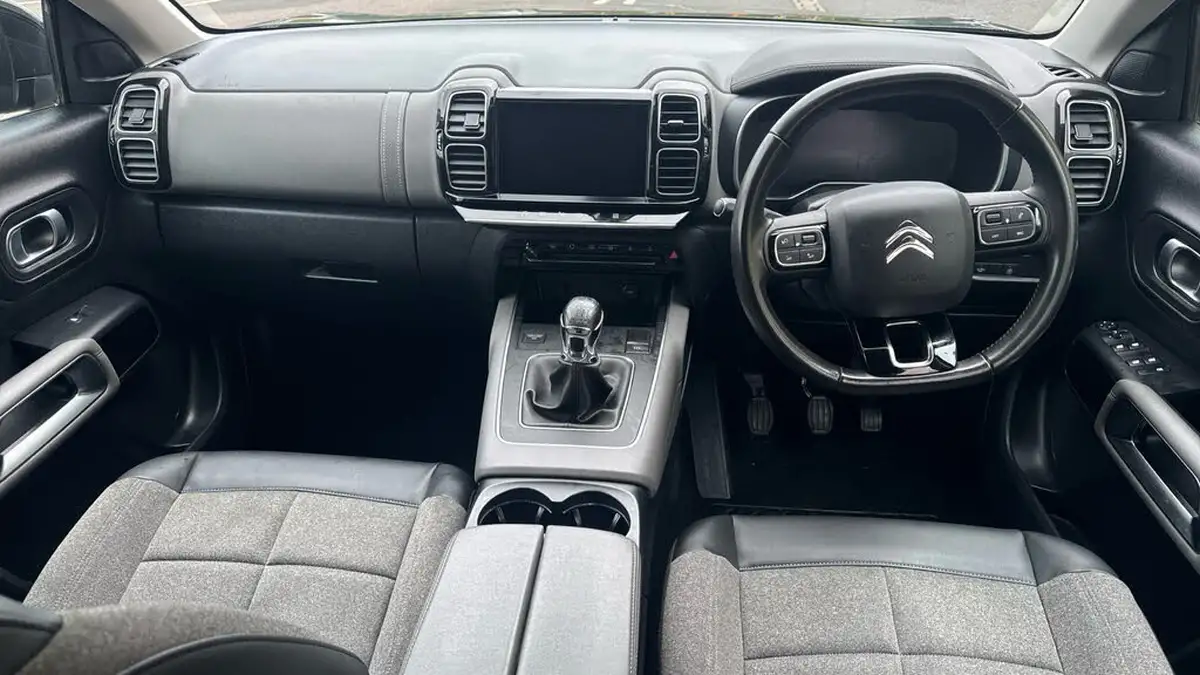 2022-citroen-c5-aircross-15bluehdi-shine-ss-big-3