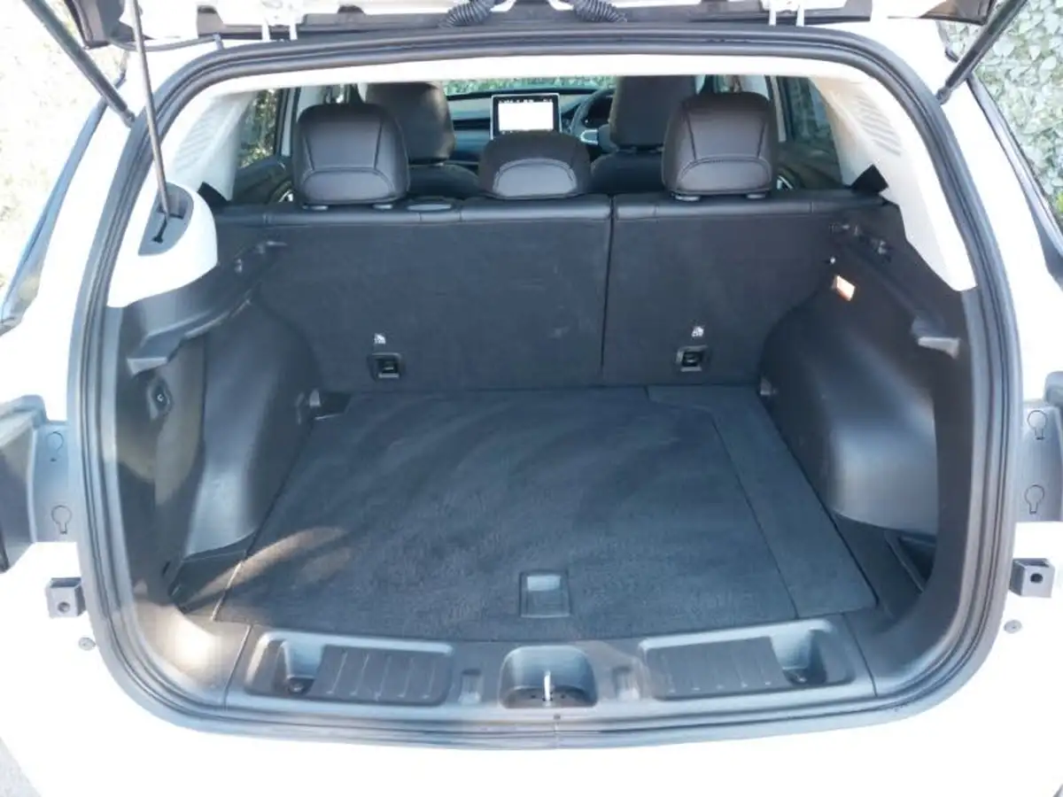 2024-jeep-compass-13-gse-s-big-7