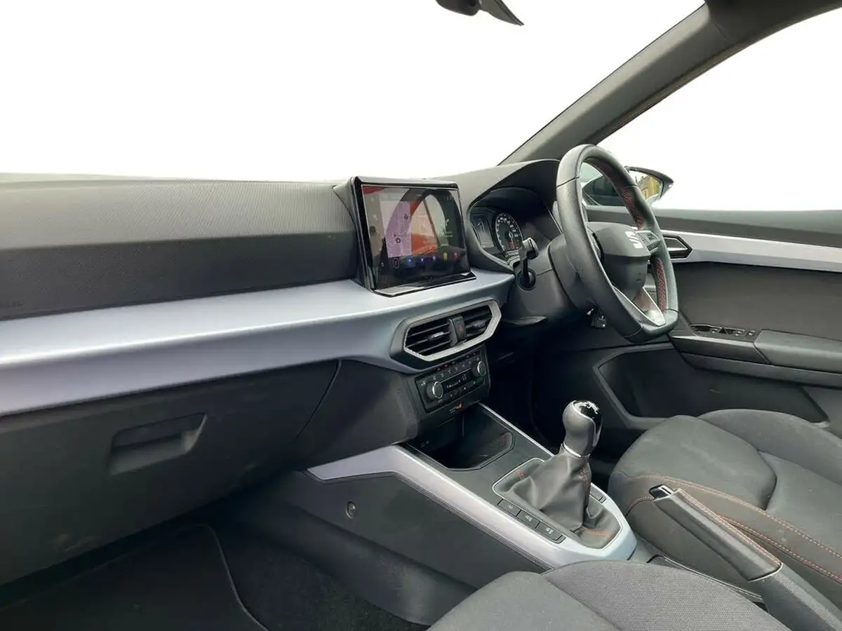 2022-seat-arona-10-tsi-fr-big-6
