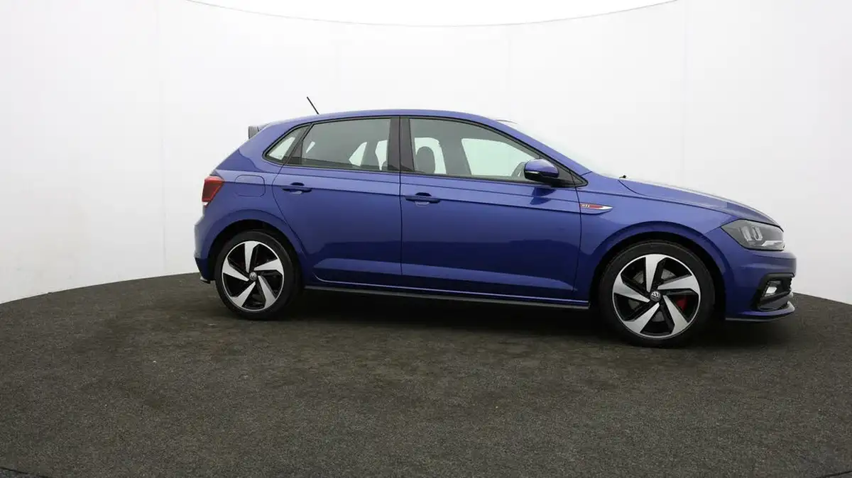 2019-volkswagen-polo-20-tsi-gti-big-33