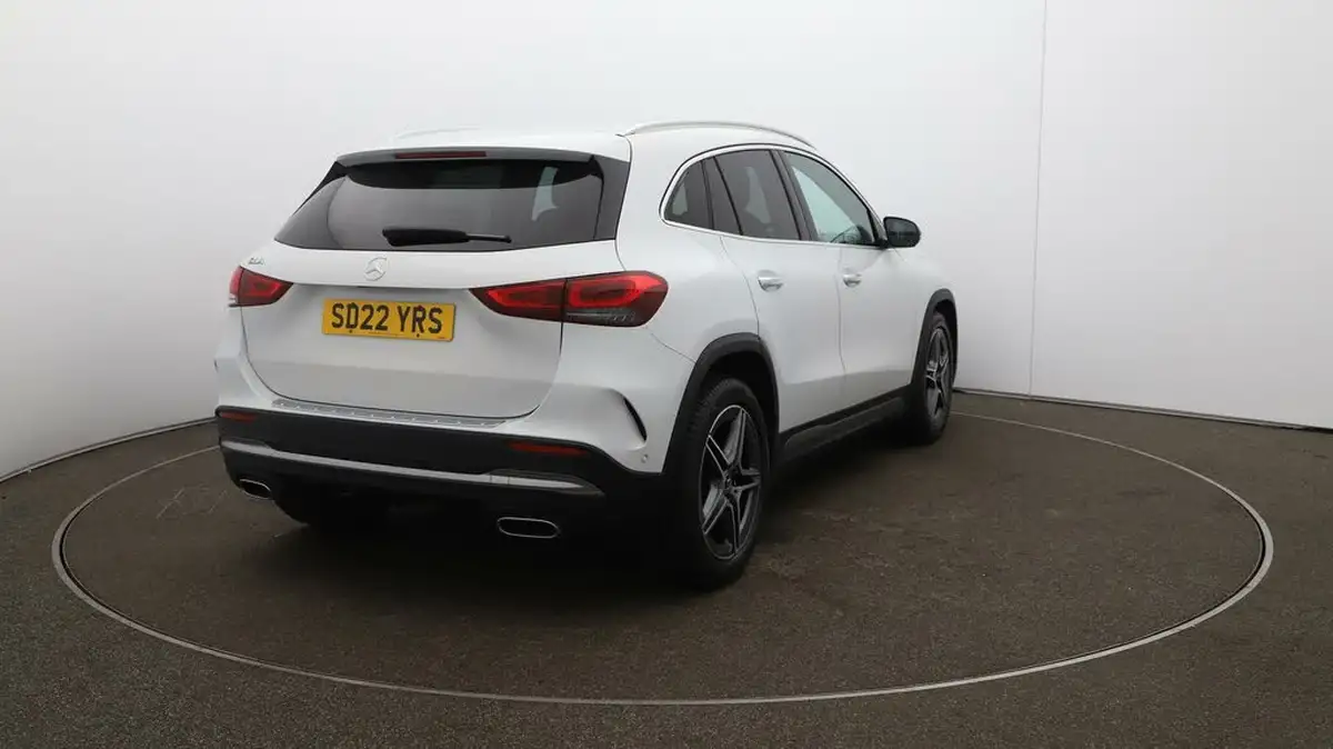 2022-mercedes-benz-gla-class-13-gla-180-amg-line-premium-big-45