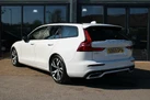 2019-volvo-v60-20-t5-r-design-ss-small-1