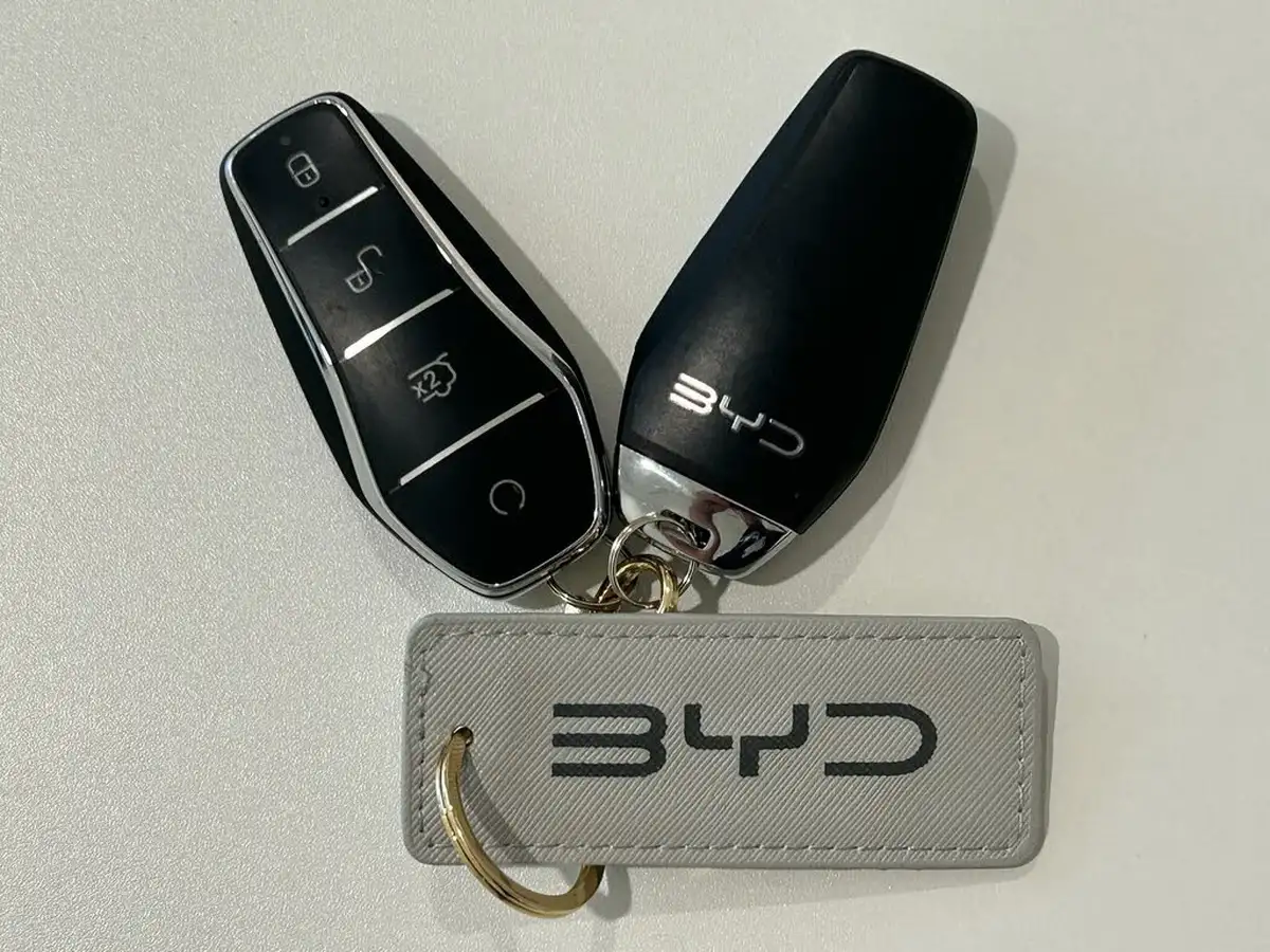 2024-byd-seal-e-excellence-big-60