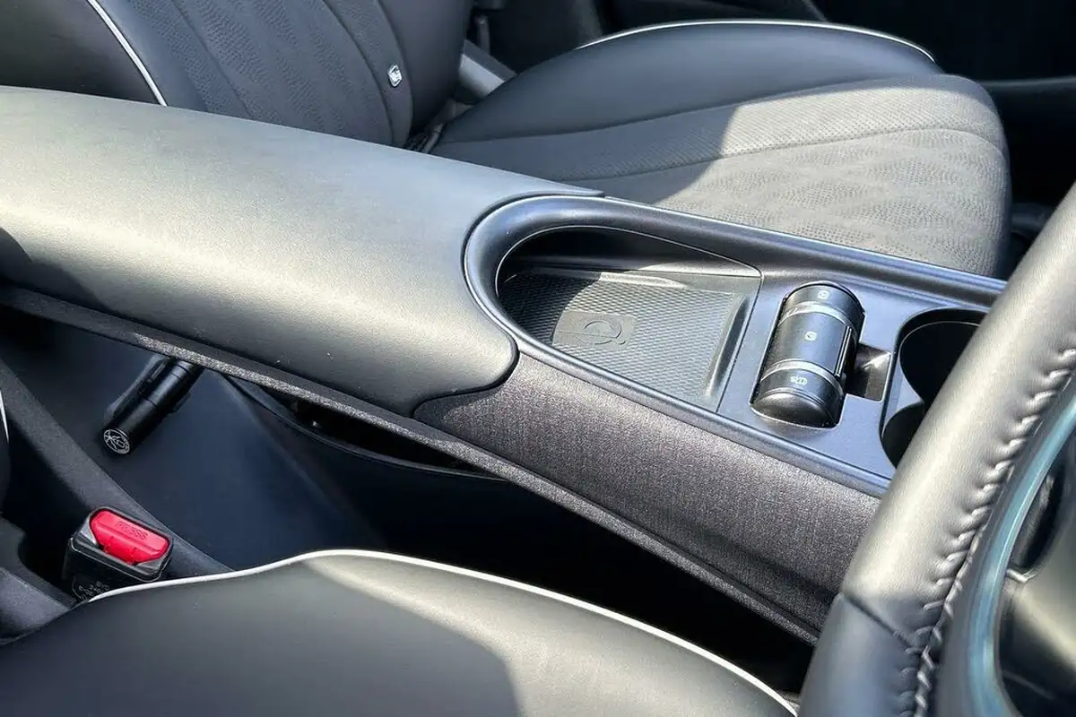 2024-byd-dolphin-e-design-big-46