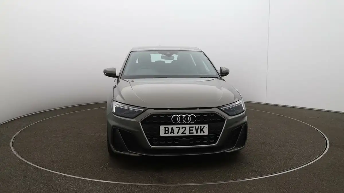 2023-audi-a1-10-30-tfsi-s-line-big-2