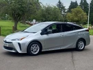 2019-toyota-prius-small-8