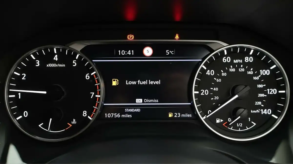 2022-nissan-qashqai-13-dig-t-acenta-premium-140ps-big-9
