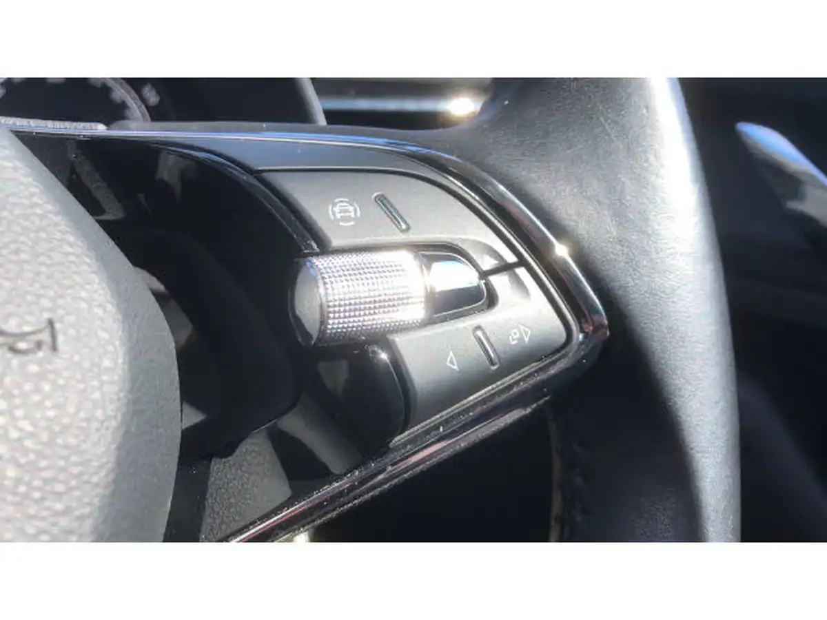 2021-skoda-kamiq-10-tsi-se-109ps-dsg-big-31