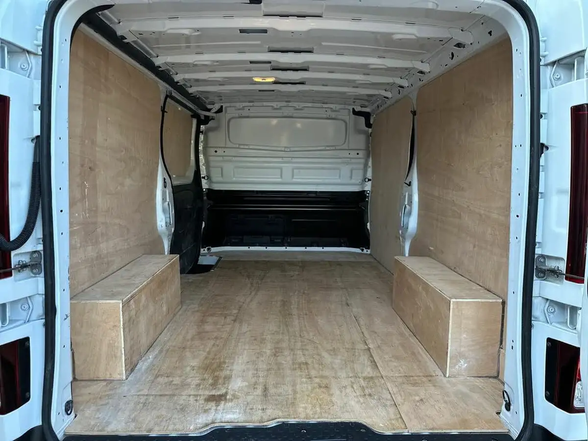 2024-renault-trafic-20dci-ll30-130-advance-panel-big-9