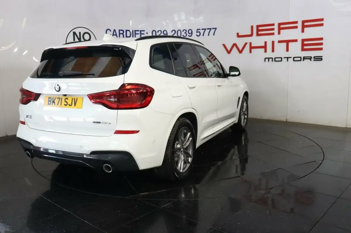 2021-bmw-x3-20-xdrive-30e-m-sport-pro-packtech-pack-big-4