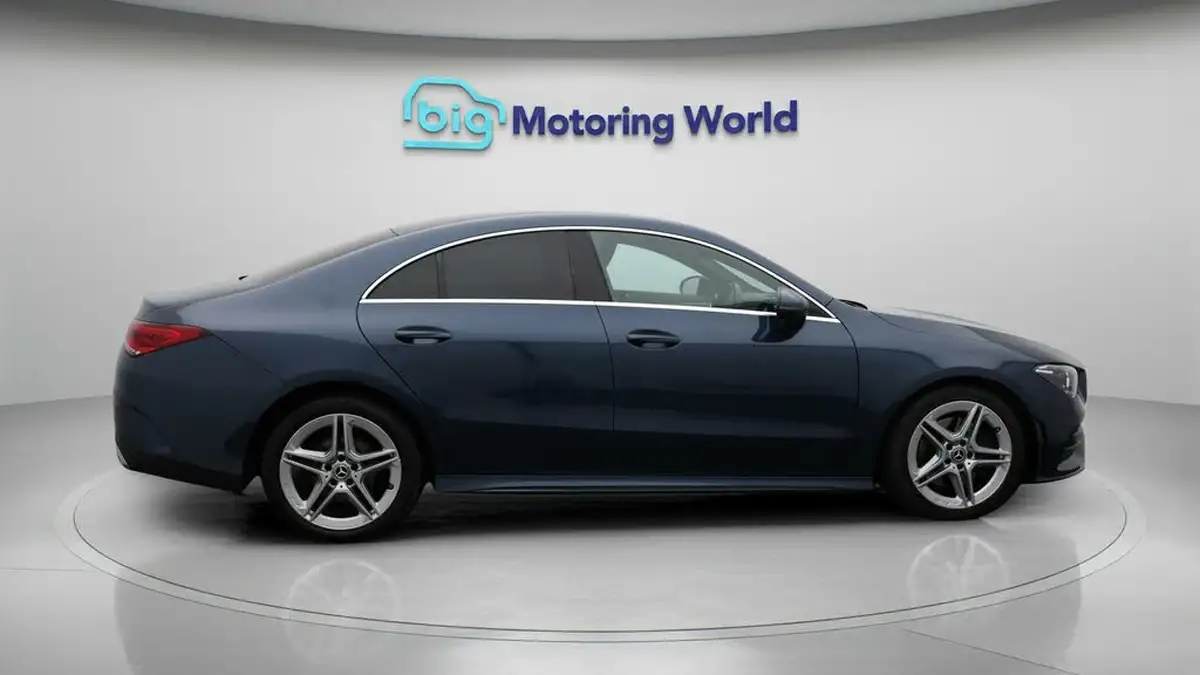 2021-mercedes-benz-cla-13-cla-200-amg-line-coupe-4d-big-8