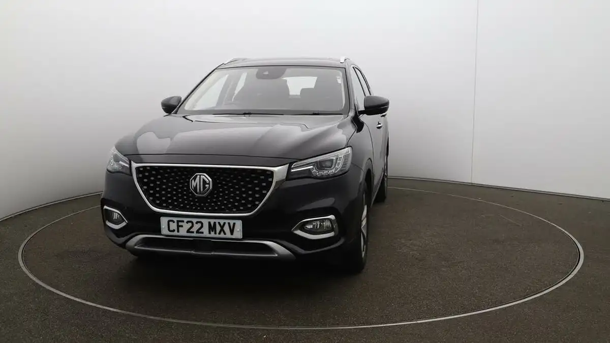 2022-mg-hs-15t-gdi-exclusive-162ps-big-31