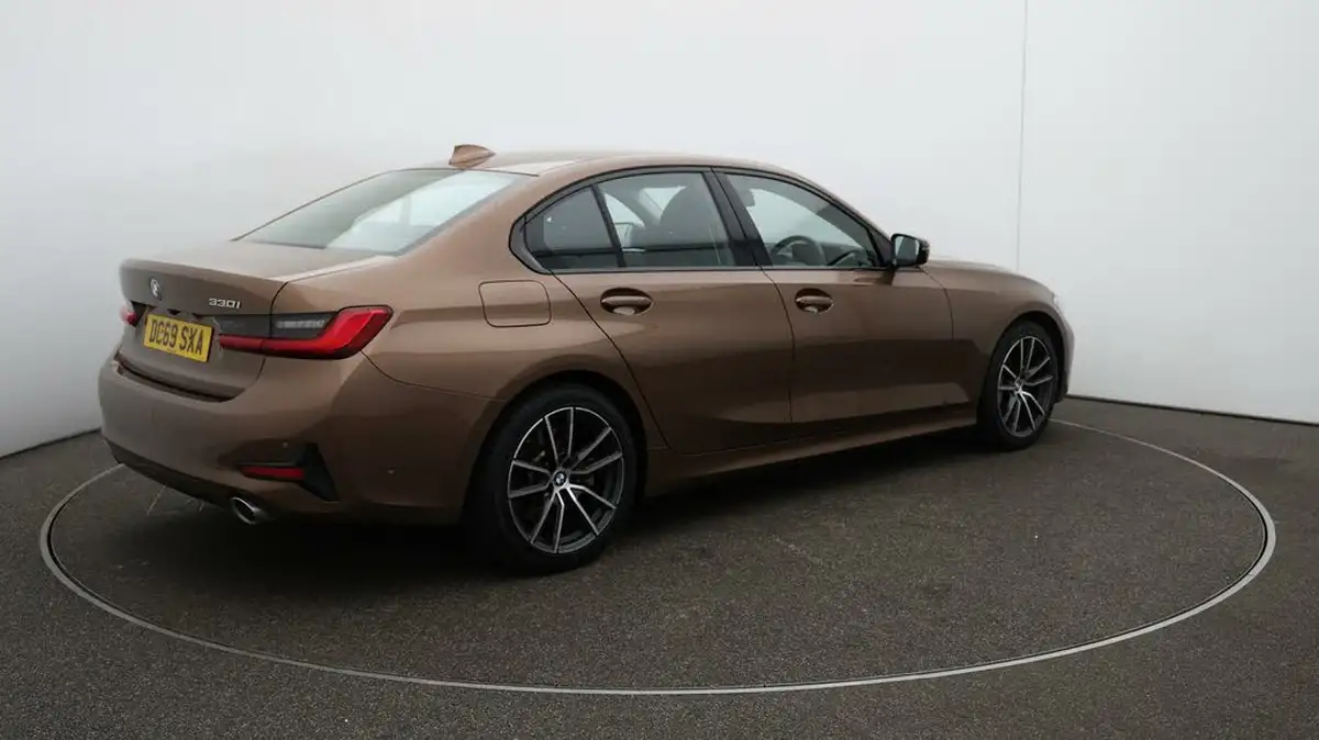 2020-bmw-3-series-20-330i-sport-saloon-4d-big-45