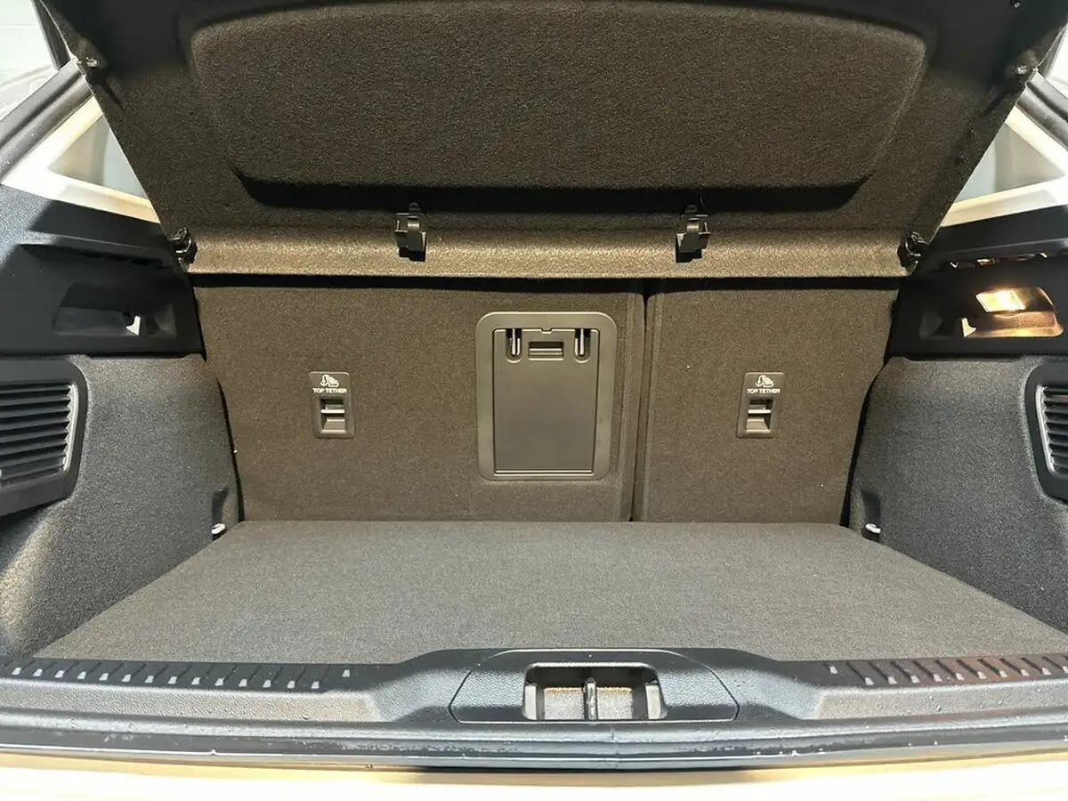 2022-ford-focus-10t-titanium-vignale-125ps-hatchback-big-33