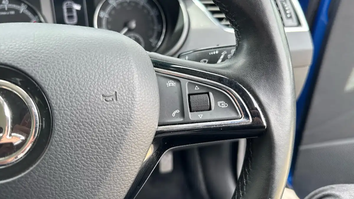 2018-skoda-octavia-14-tsi-se-hatchback-big-23