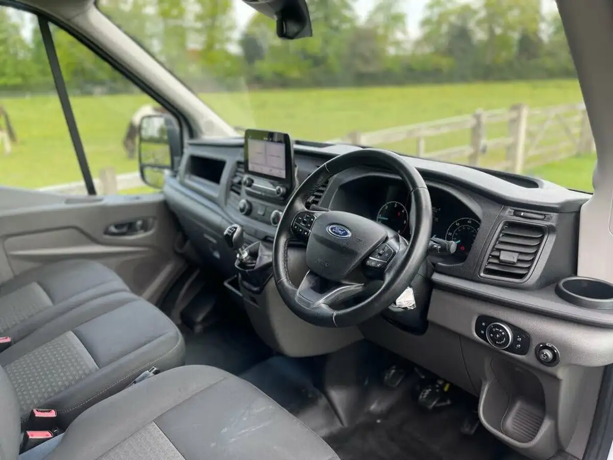 2021-ford-transit-20tdci-350-l2h3-trend-130pseu6dt-panel-van-big-26