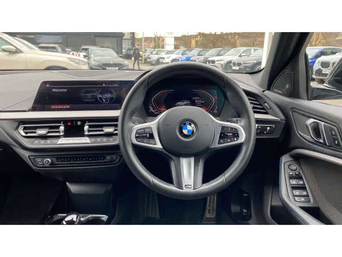 2023-bmw-1-series-15-118i-m-sport-lcp-dct-big-4