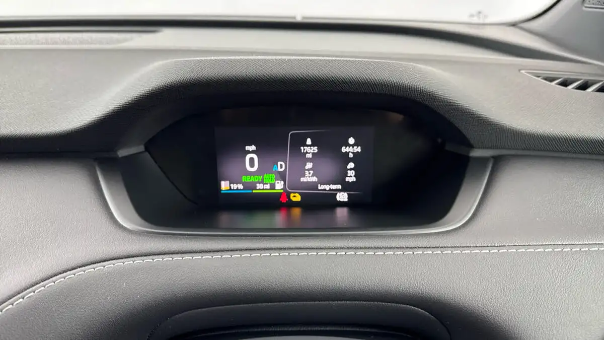 2023-skoda-enyaq-e-80-sportline-big-12