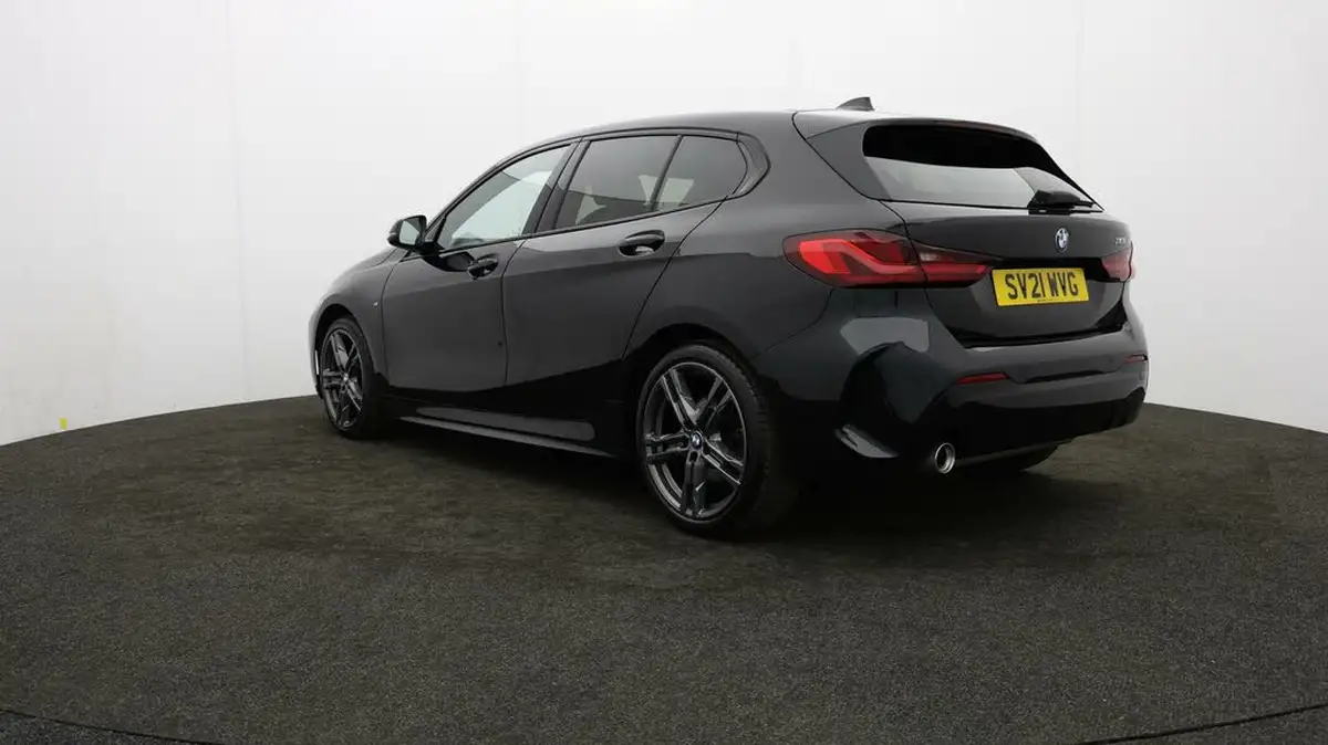 2021-bmw-1-series-15-118i-m-sport-lcp-big-69