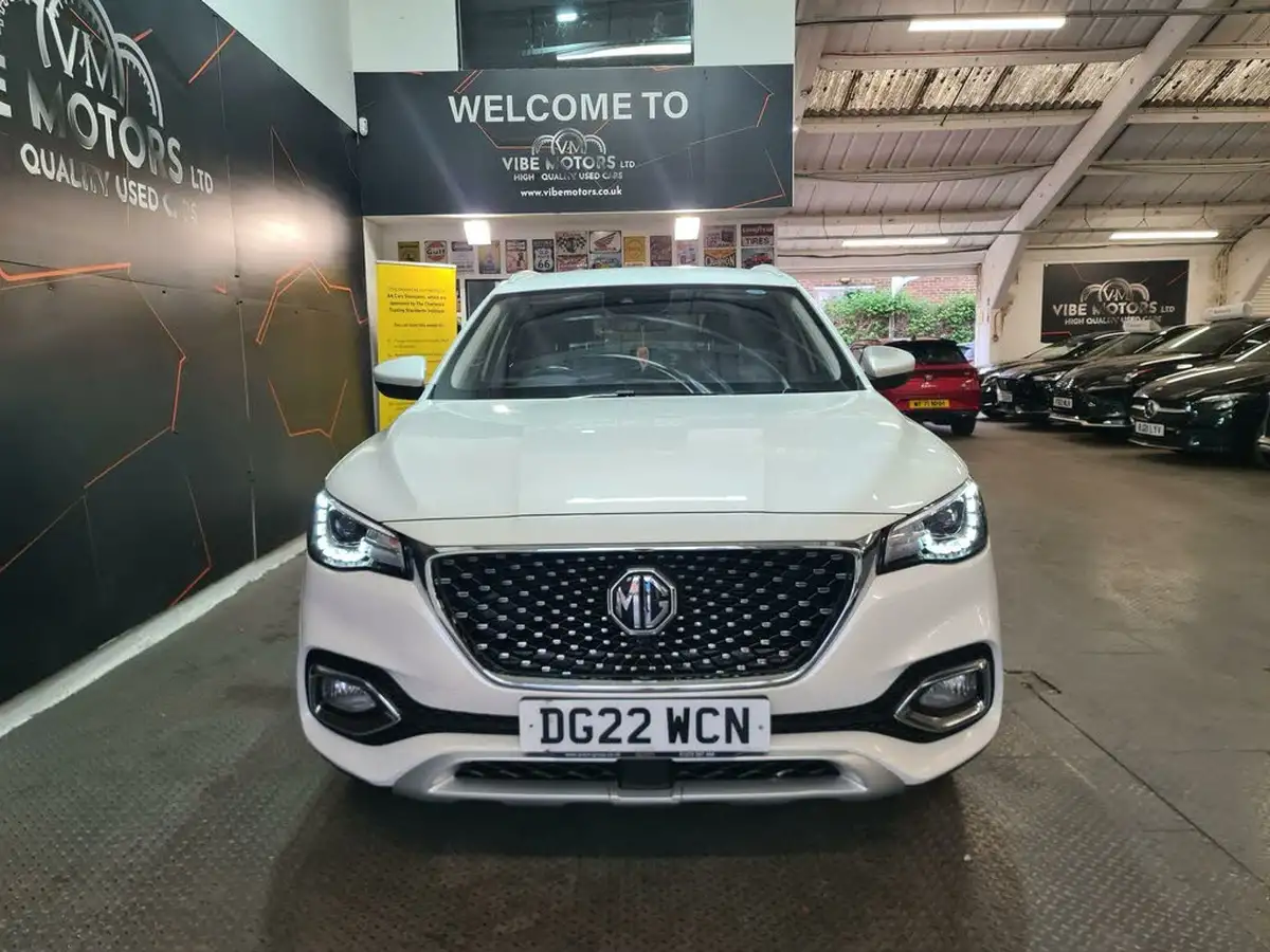 2022-mg-hs-15t-gdi-excite-162ps-dct-big-1