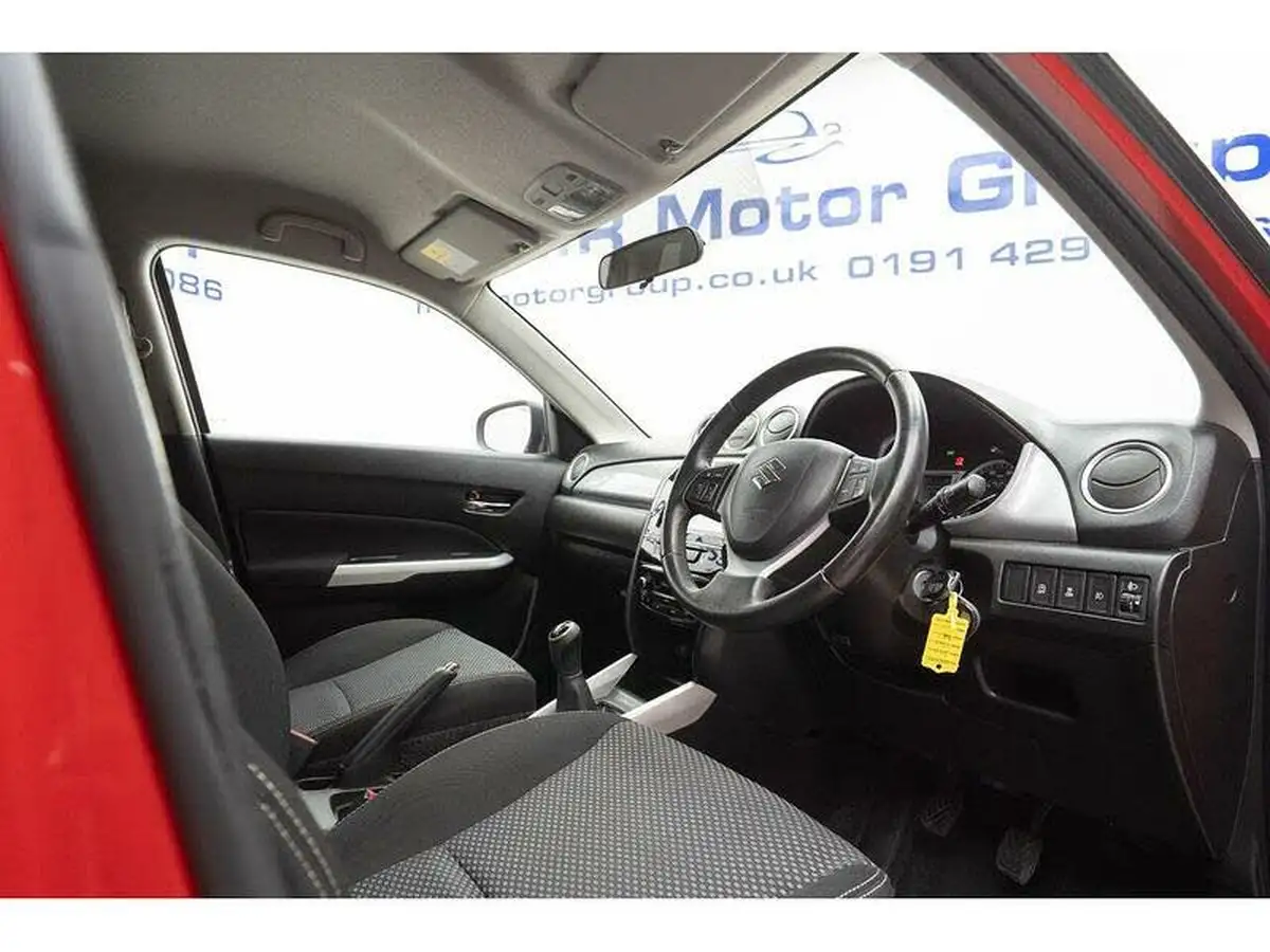 2017-suzuki-vitara-16-sz-t-big-17