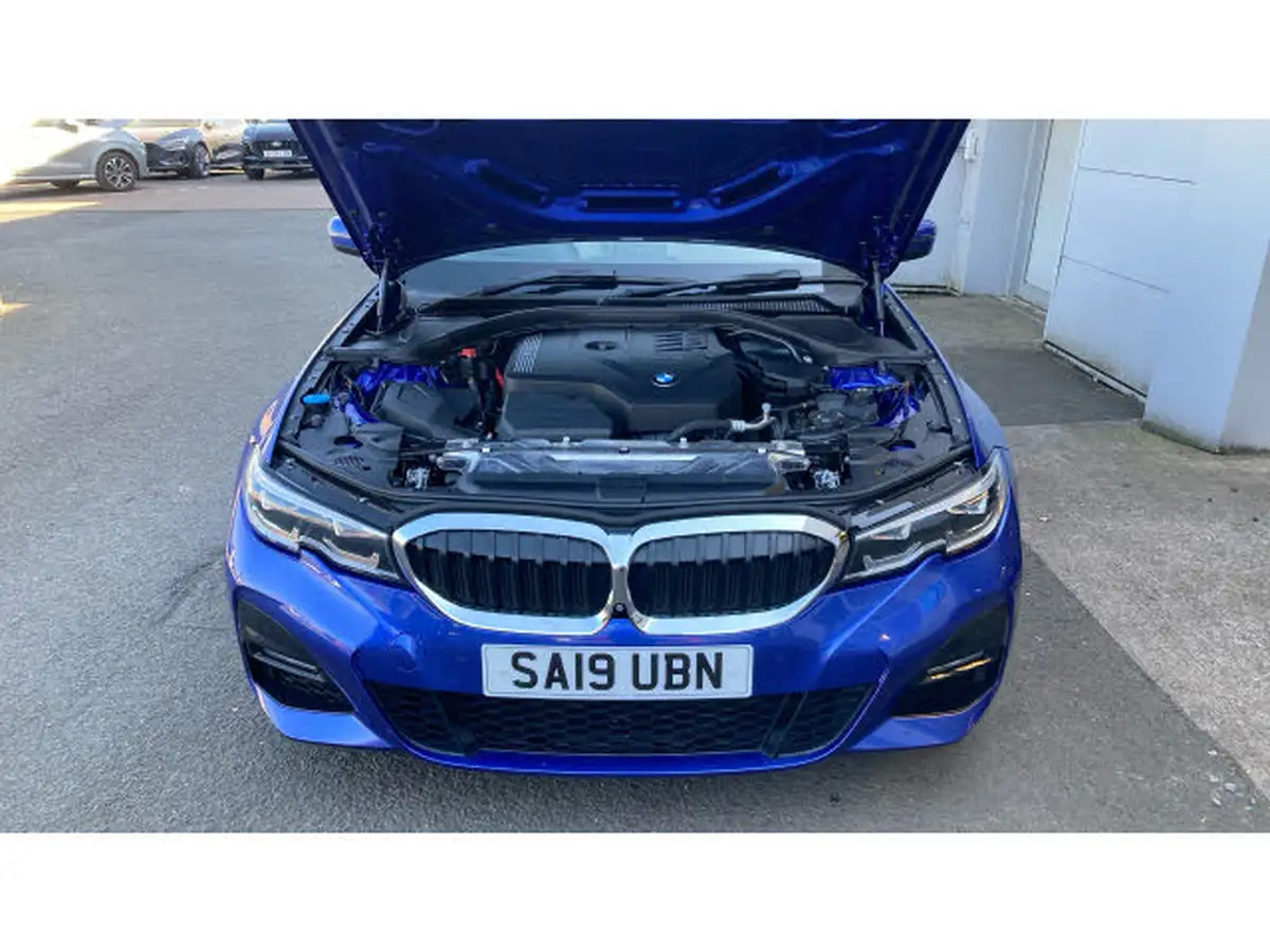 2019-bmw-3-series-20-330i-m-sport-255bhp-saloon-4d-big-7