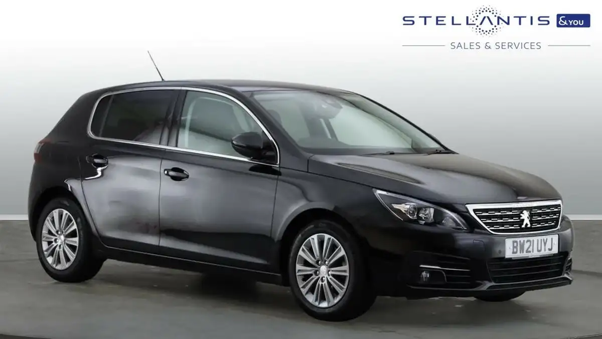 2021-peugeot-308-12-puretech-allure-130bhp-digital-i-cockpit-big-0