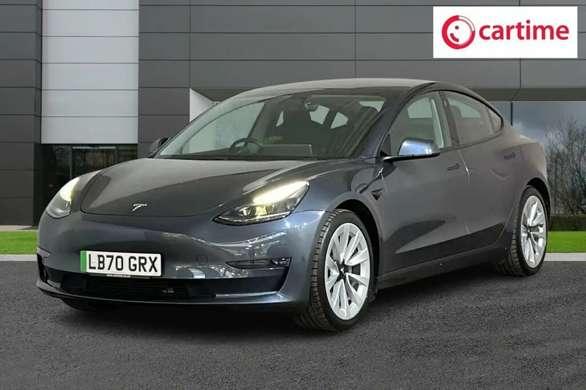 2020-tesla-model-3-e-long-range-big-5