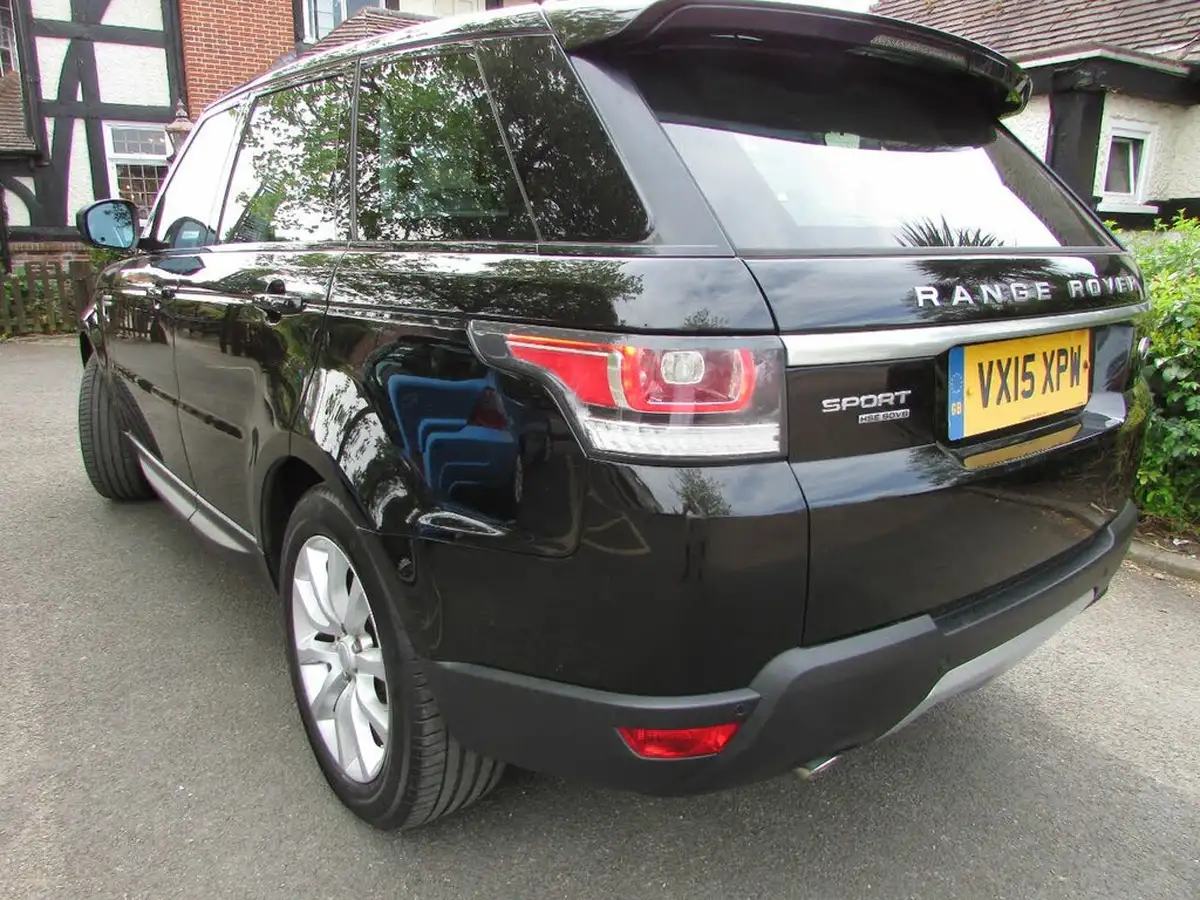 2015-land-rover-range-rover-sport-30-sd-v6-hse-292ps-4x4-big-3