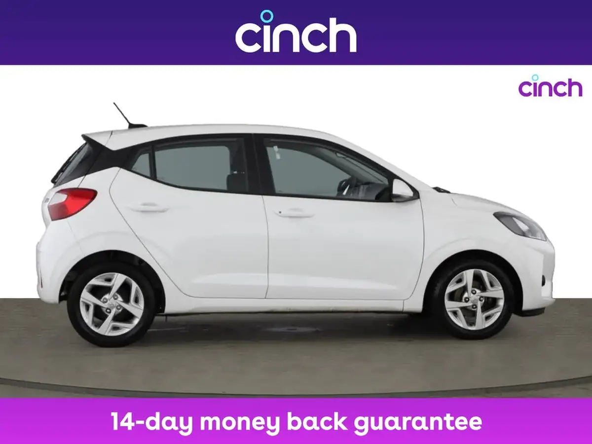 2021-hyundai-i10-12-se-connect-big-7