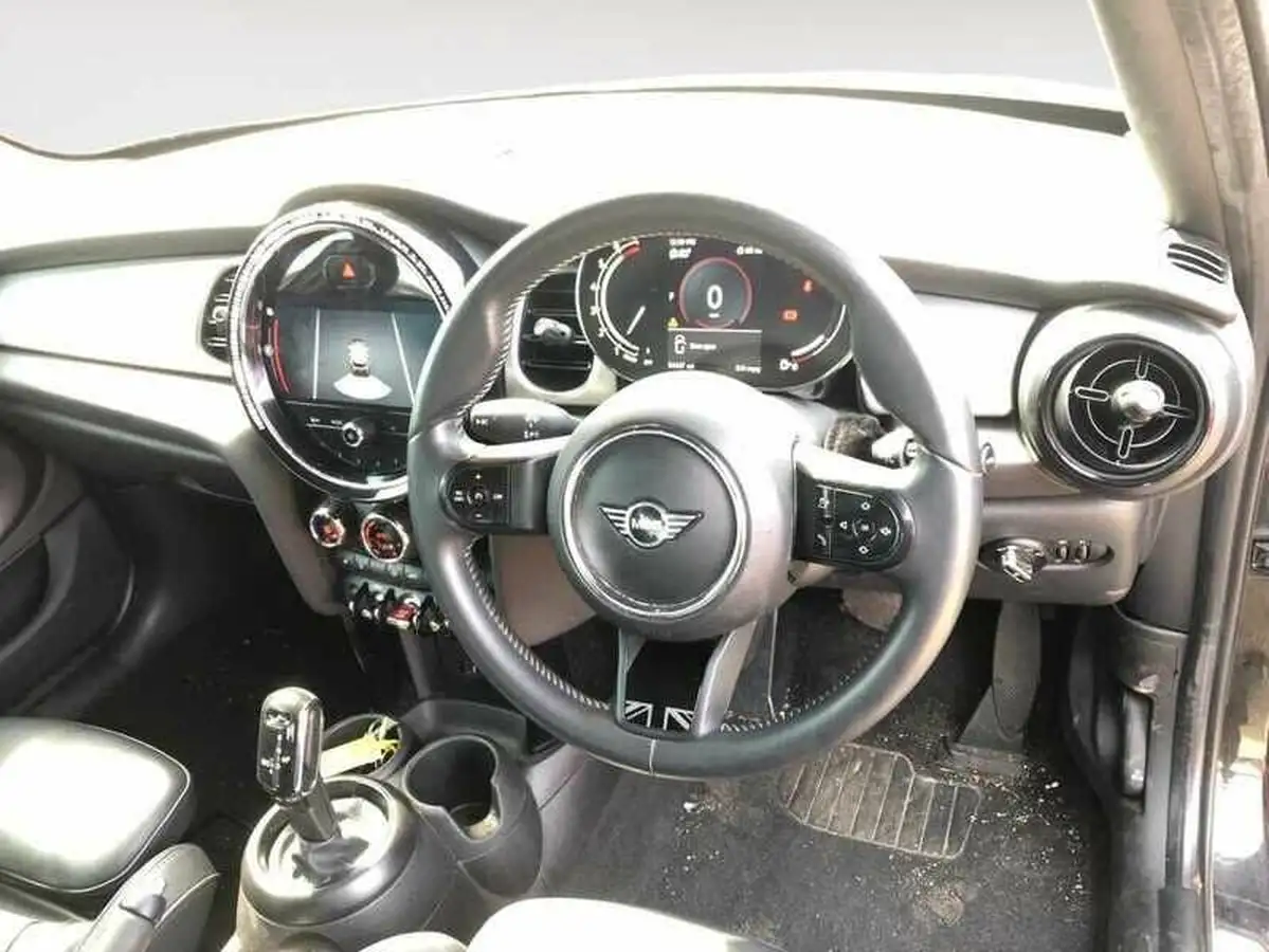 2021-mini-cooper-15-cooper-exclusive-hatchback-5d-auto-big-4