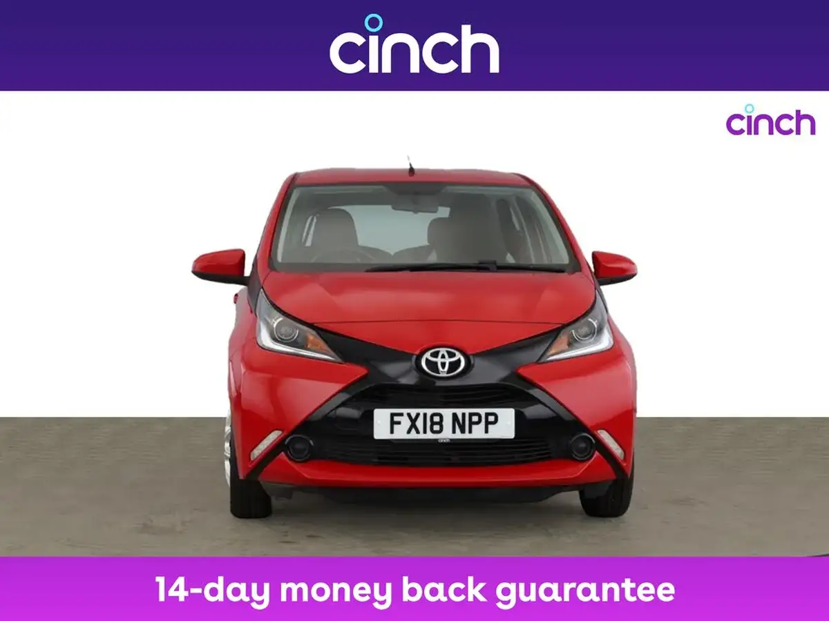 2018-toyota-aygo-10-vvt-i-x-play-71bhp-5d-x-shift-big-1