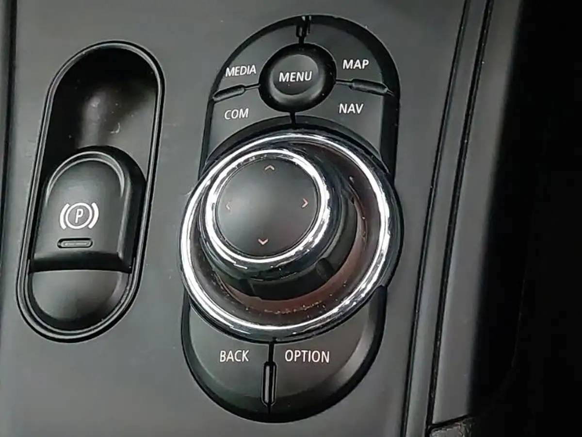 2022-mini-countryman-15-cooper-classic-big-16